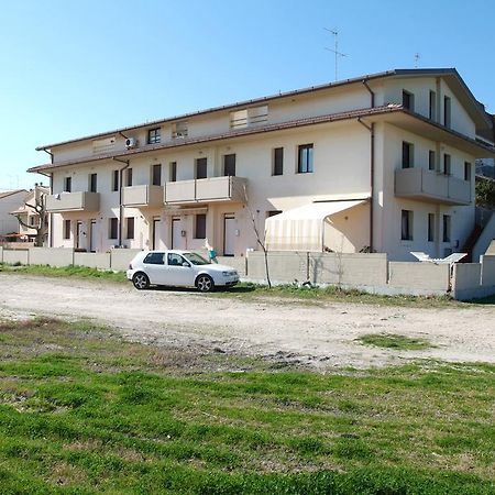 Apartment Schiavoni Фано Экстерьер фото